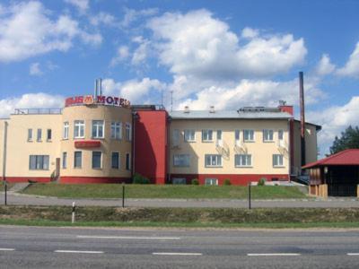 Motel Maldis Madziunai Exterior foto